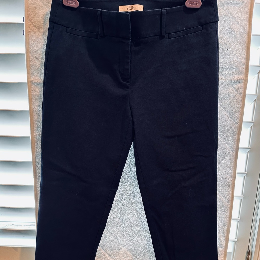 Loft brand straight leg, ankle cropped chinos.